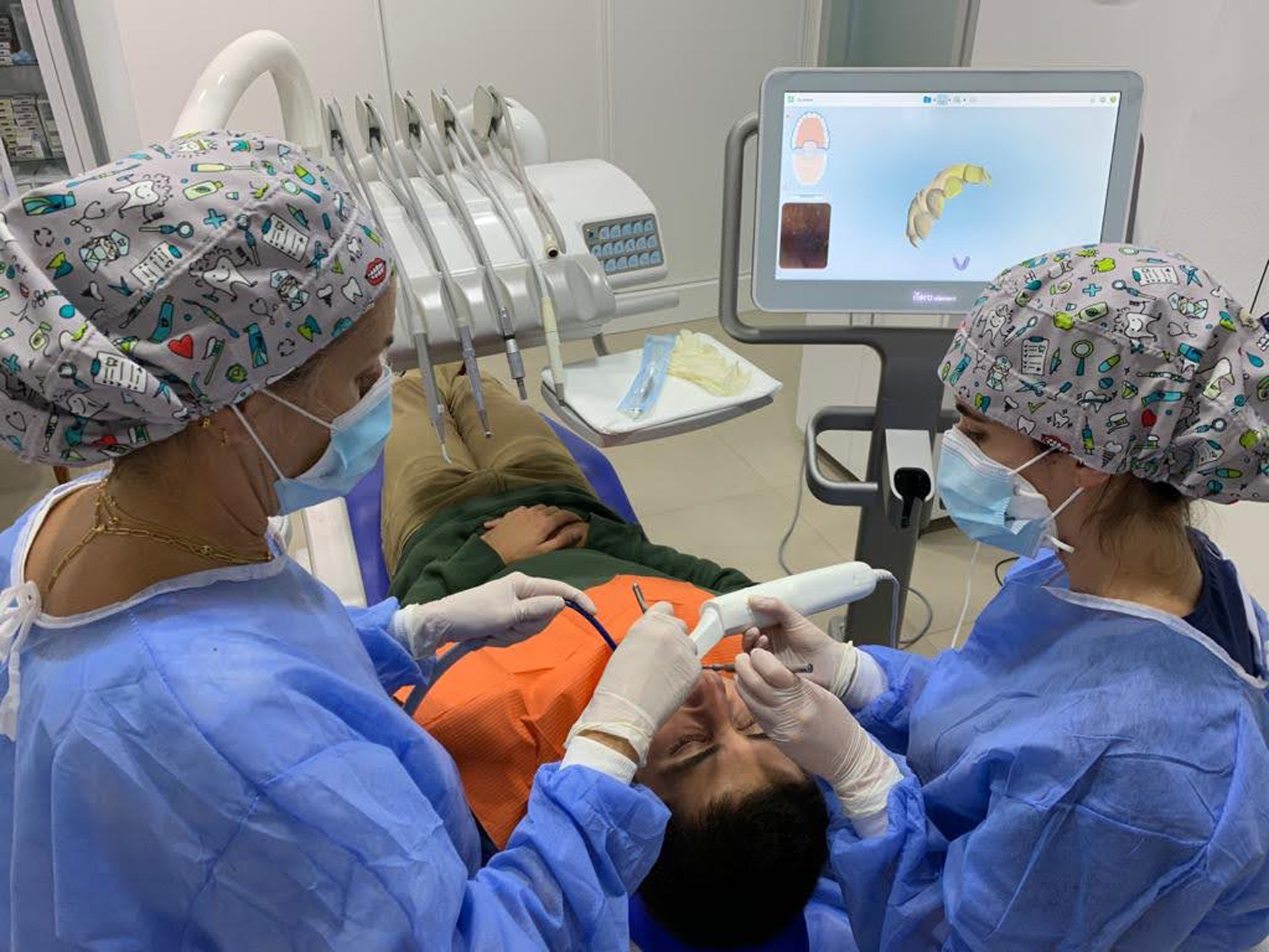 Clínica Dental Brasilocho